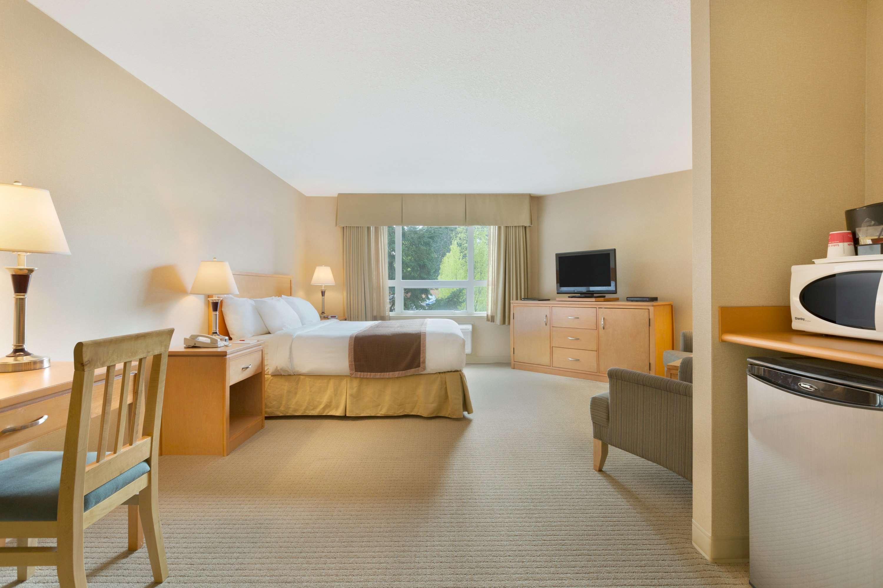 Ramada By Wyndham Nanaimo Hotel Ngoại thất bức ảnh